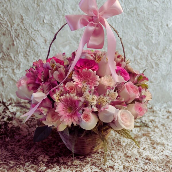 #332  Encanto Rosé – Canastilla Floral Premium