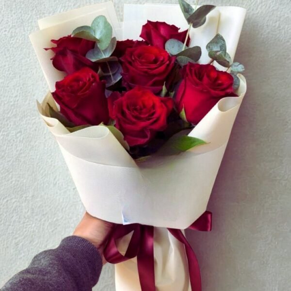 #26 Ramo de 8 Rosas